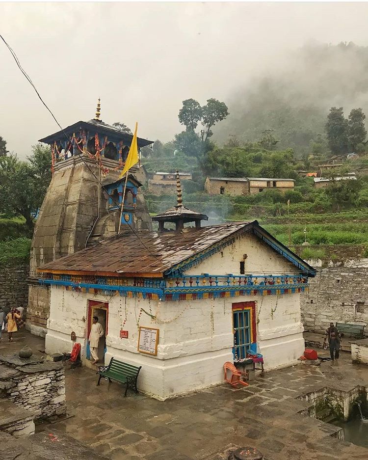 triyuginarayan temple 02
